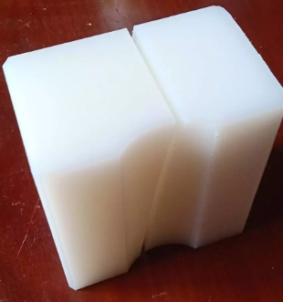 礦井天輪襯塊橡膠塊礦用絞車天輪提升機導(dǎo)向輪膠塊塑料襯墊